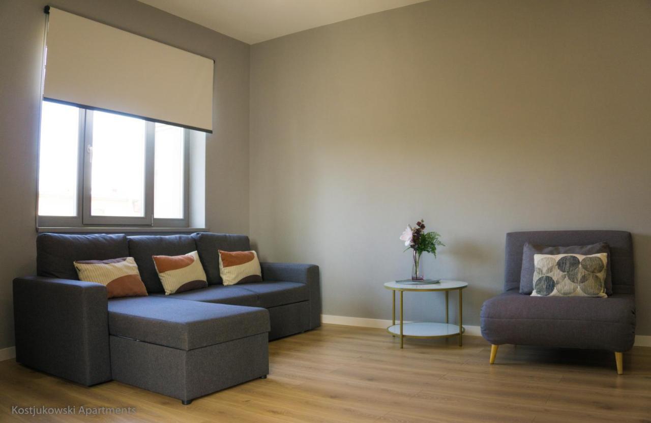 Apart-Hotel Kostjukowski Apartments Nizhynska 17 Lviv Buitenkant foto