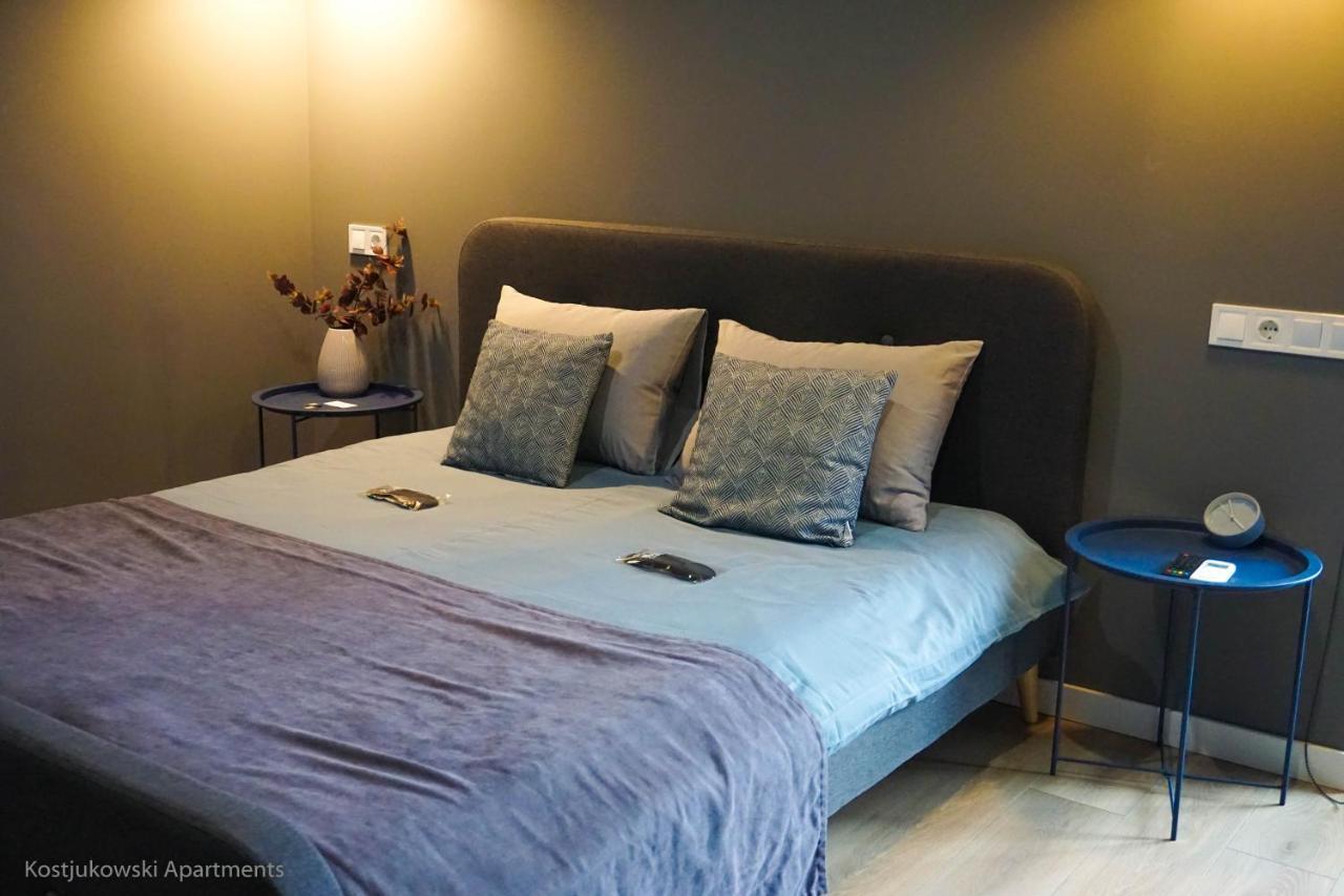 Apart-Hotel Kostjukowski Apartments Nizhynska 17 Lviv Buitenkant foto